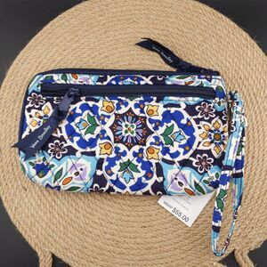 Vera Bradley RFID Slim Wristlet Wallet Quilted Floral NWT‎
